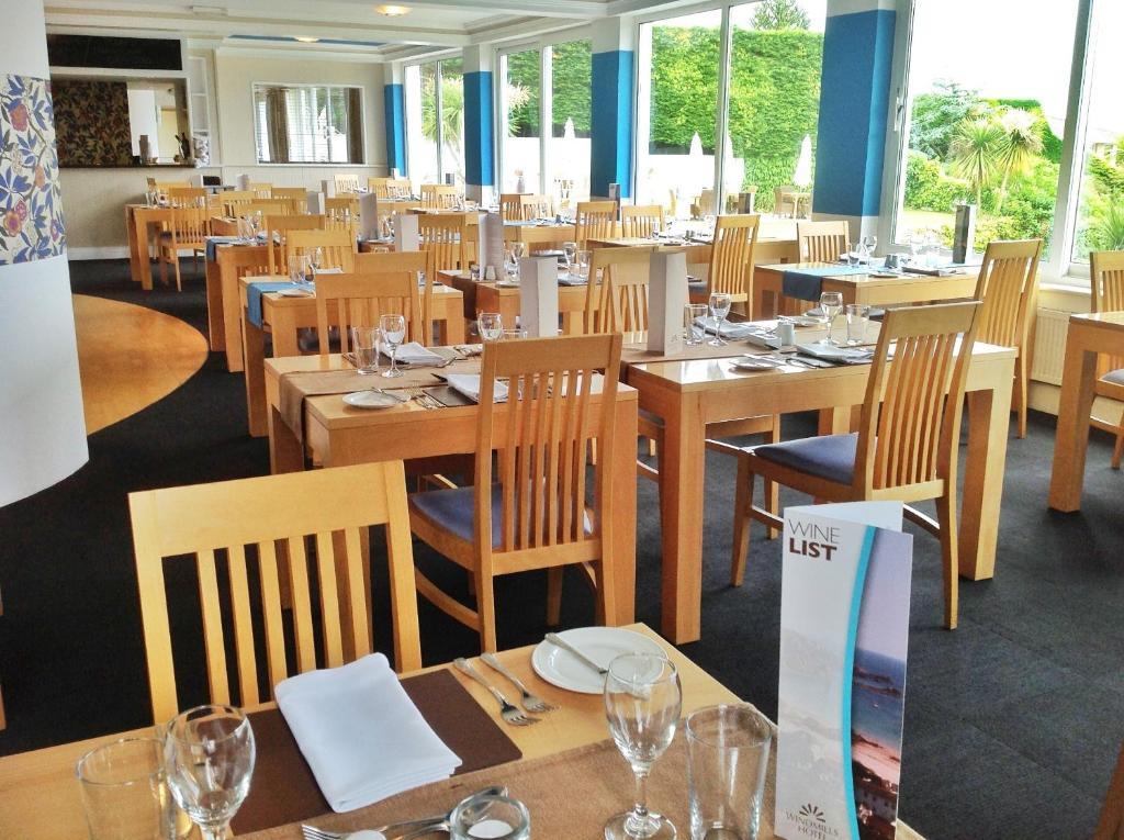 The Windmills Hotel St Brelade Buitenkant foto