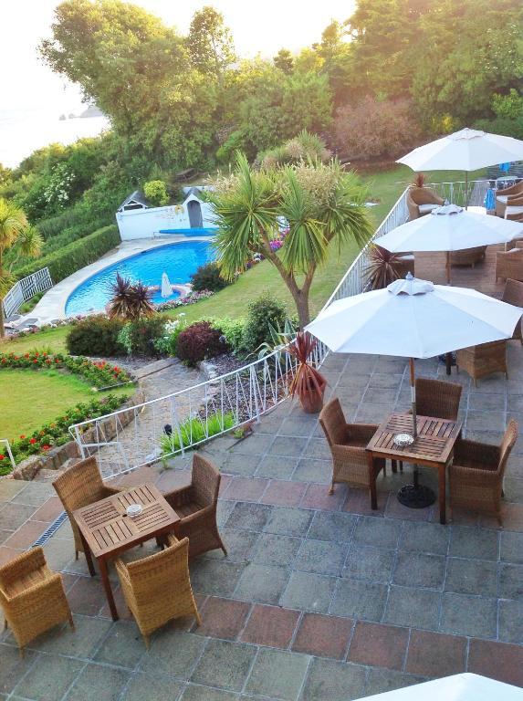 The Windmills Hotel St Brelade Buitenkant foto