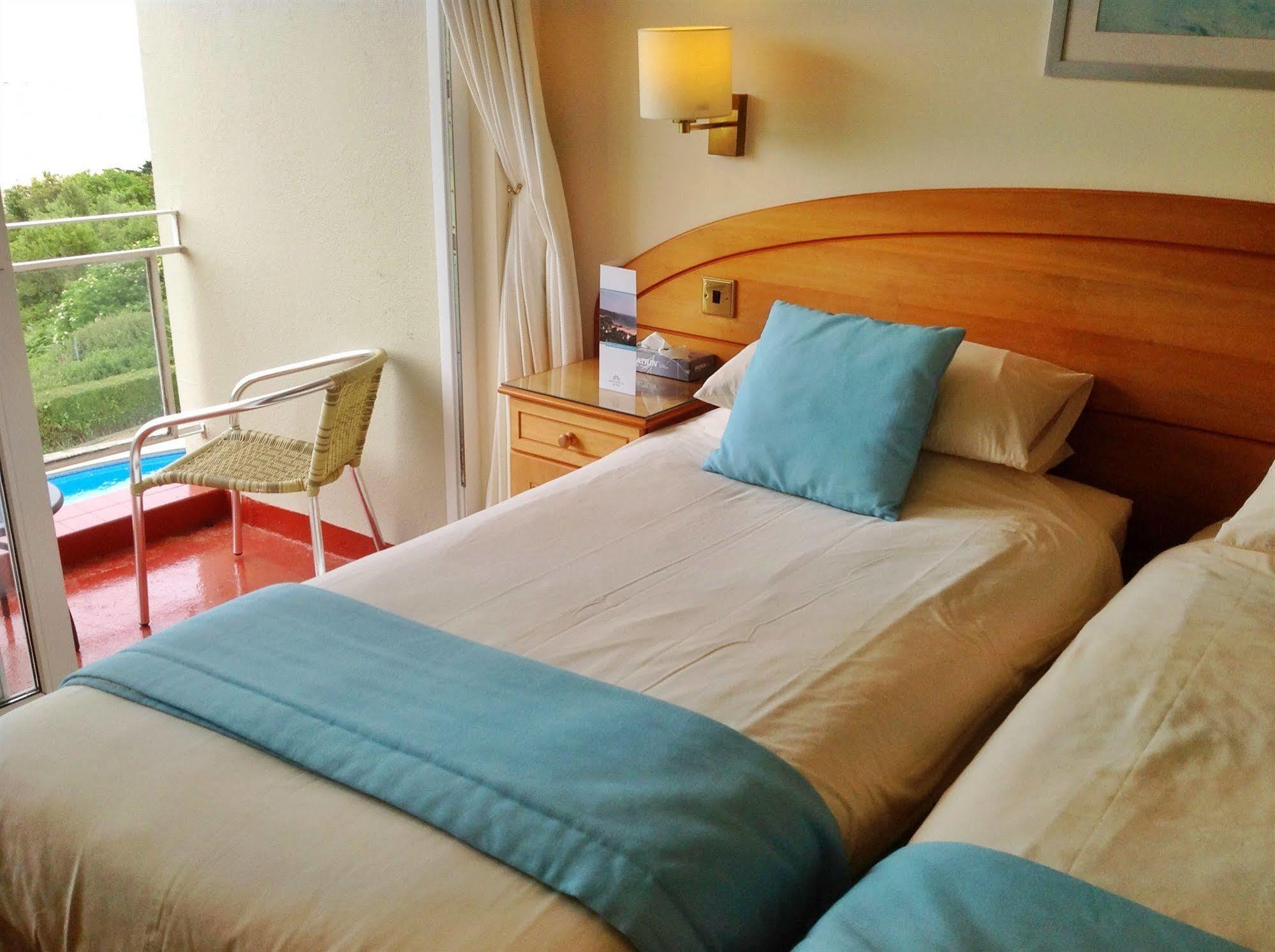 The Windmills Hotel St Brelade Buitenkant foto