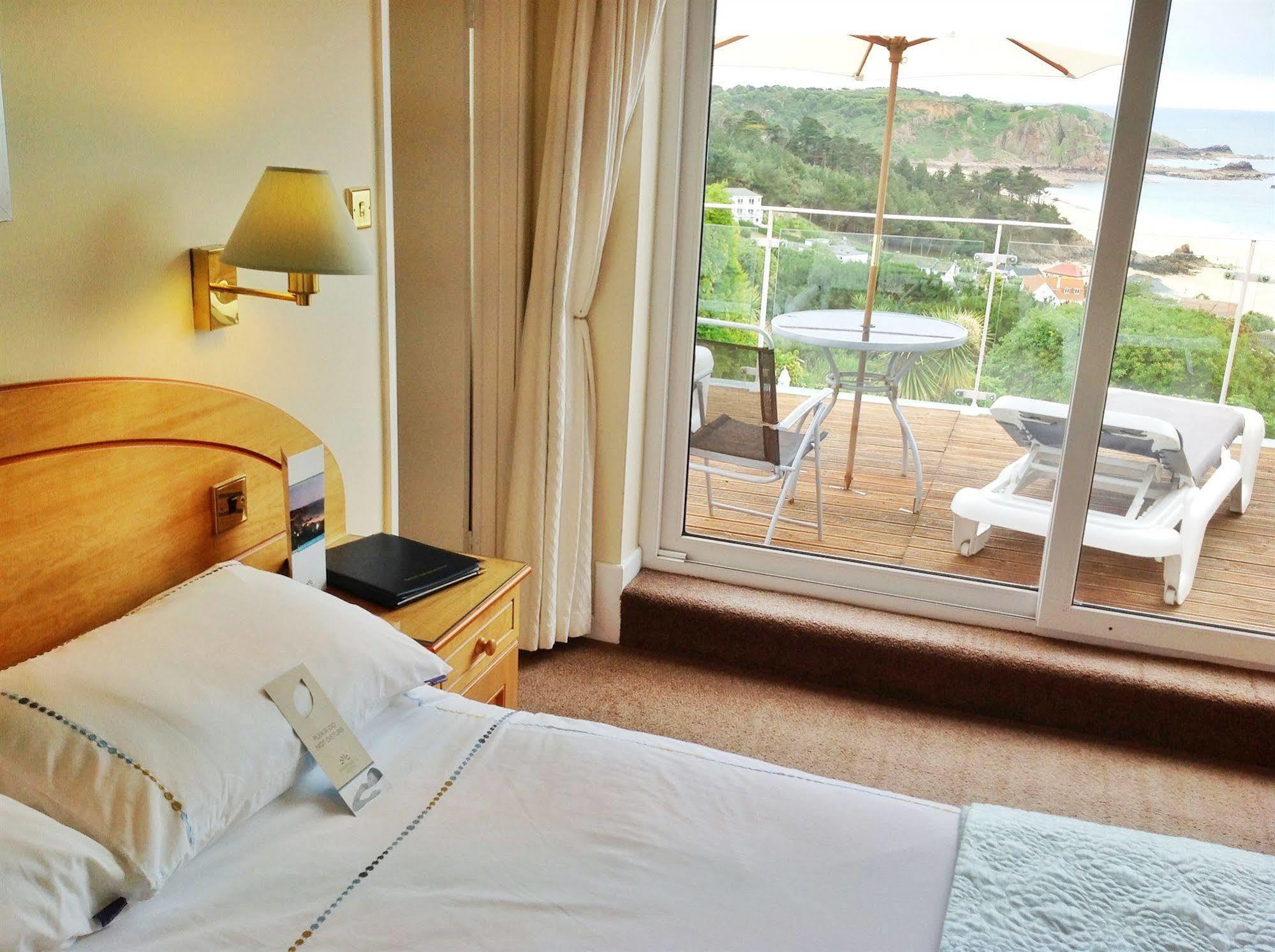 The Windmills Hotel St Brelade Buitenkant foto